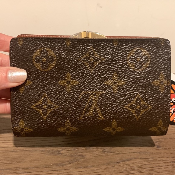 Louis Vuitton Porte Monnaie Billets Viennois Wallet - Picture 4 of 15